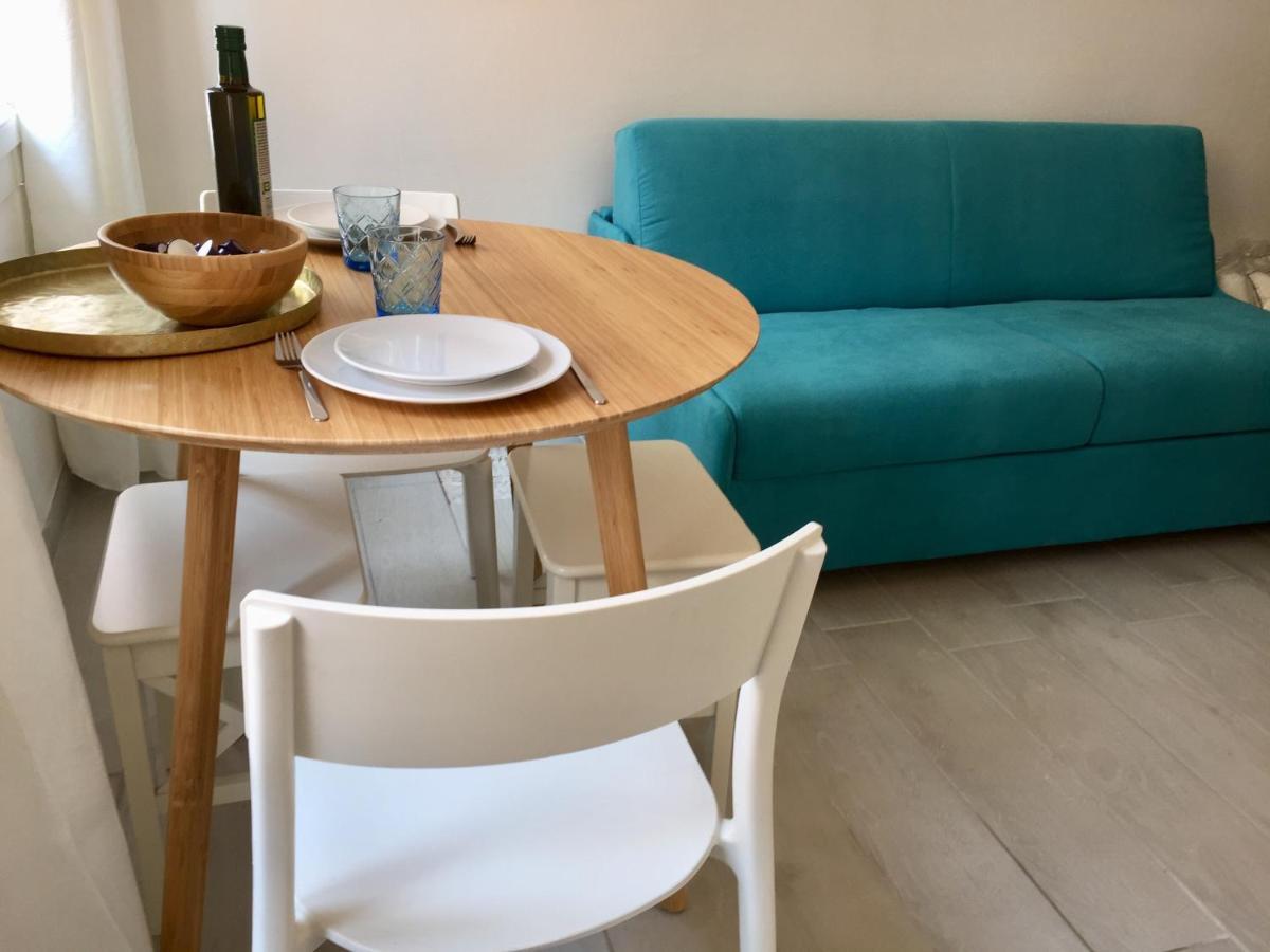 Superbe Studio Sur Le Port Et Rue Pietonne Санари-сюр-Мер Экстерьер фото